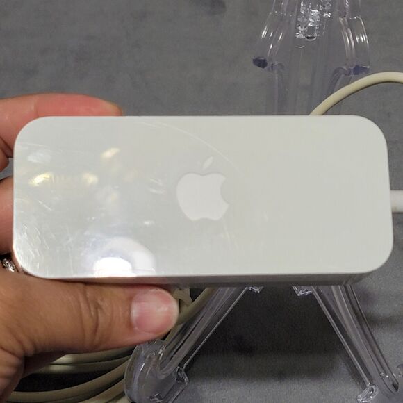 Apple AirPort Extreme Base Station A1408 WiFi Router - W/ Power -Tested/Working - Picture 14 of 14